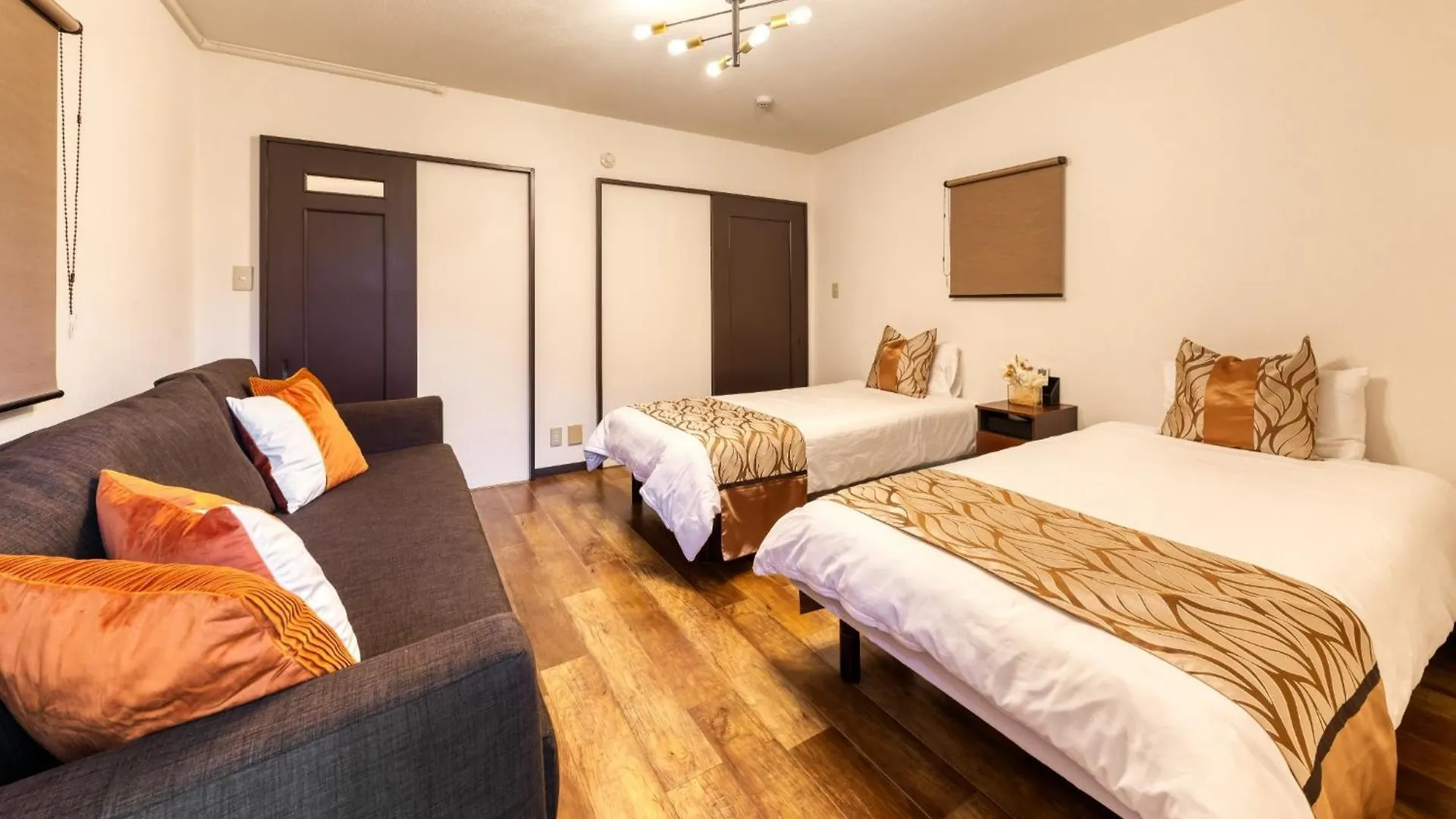 Apartment Heights Blown 1-3F - Vacation Stay 8095 Osaka Japan